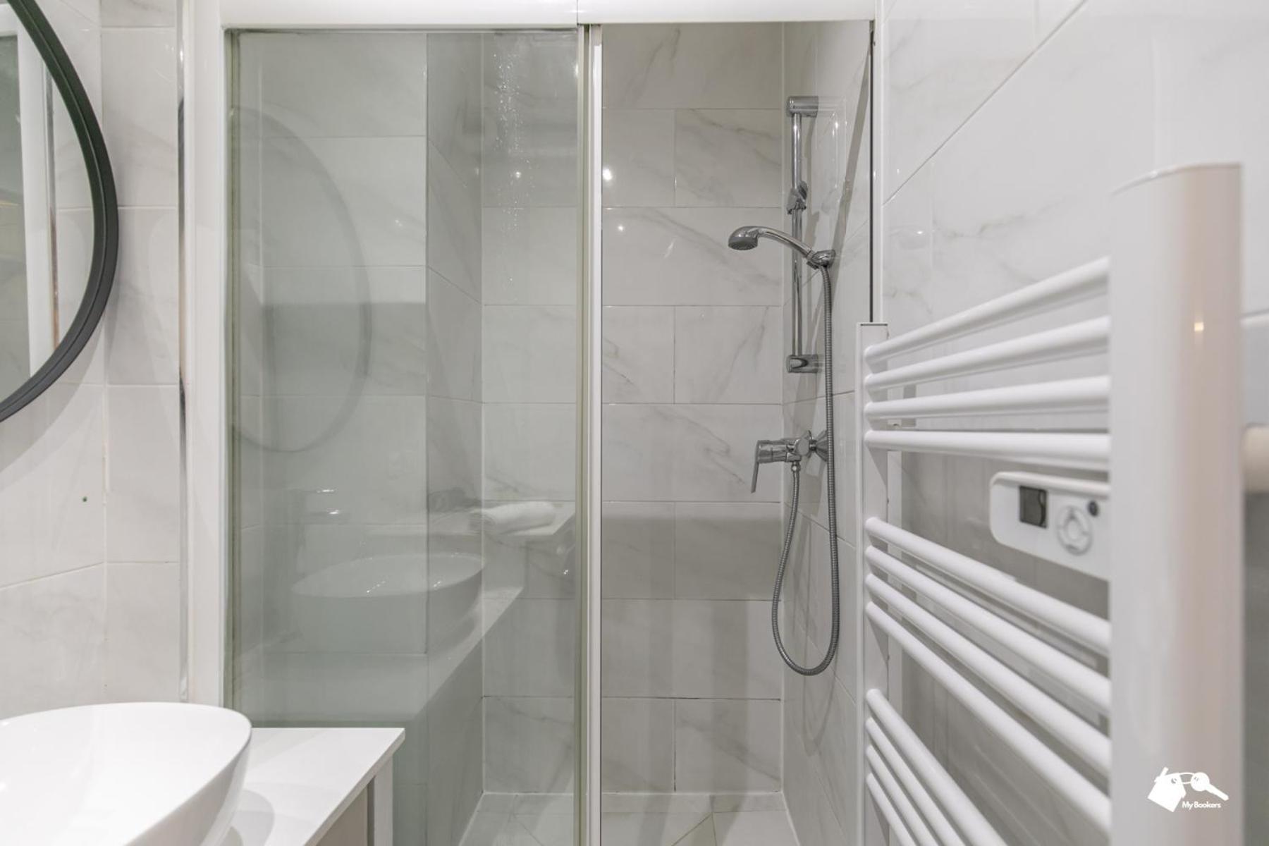 Mba - Splendide Appartement Proche Montmartre Париж Екстериор снимка